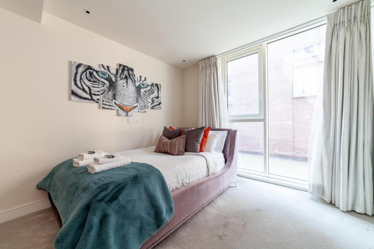 Stylish 2-br Ground Floor In Chelsea Apartamento *